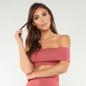 Fashion Nova Women's‎ Off The Shoulder Crop Top Blouse Size Large